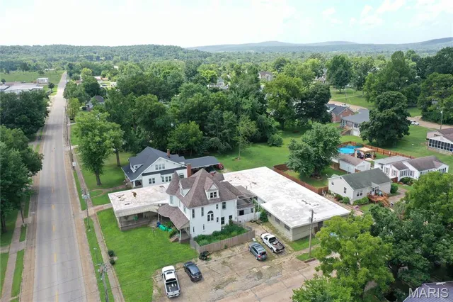 $99,000 | 700 South Main Street, Fredericktown, MO 63645