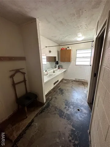 $99,000 | 700 South Main Street, Fredericktown, MO 63645