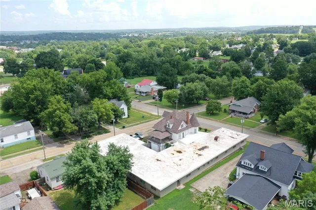 $99,000 | 700 South Main Street, Fredericktown, MO 63645