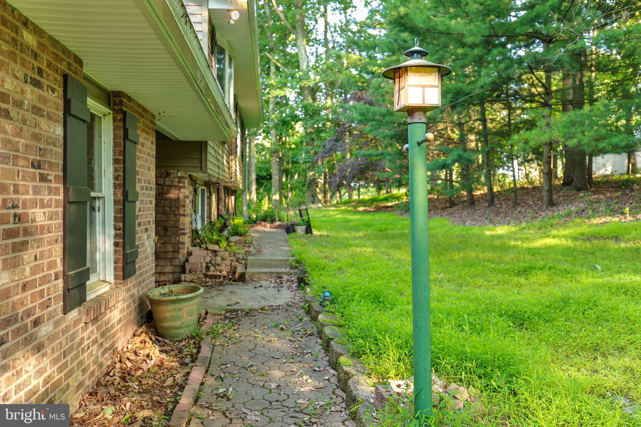 2670 Walston Road Mount Airy, MD 21771 - Photo 3 of 51