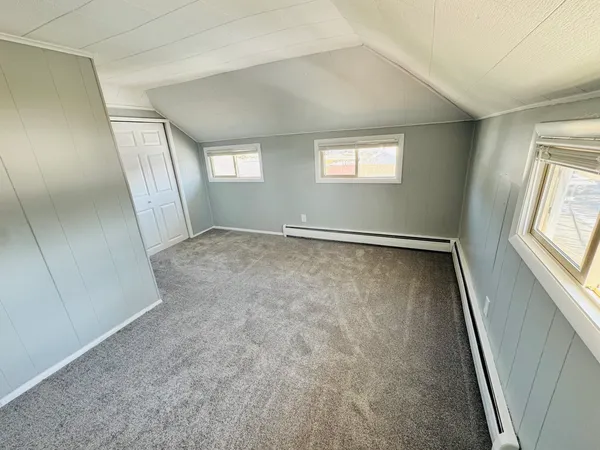 $2,300 | 42129 North 2nd Avenue, Antioch, IL 60002