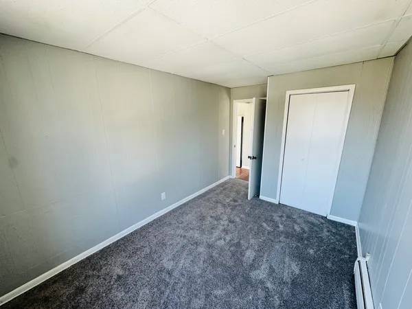 $2,300 | 42129 North 2nd Avenue, Antioch, IL 60002