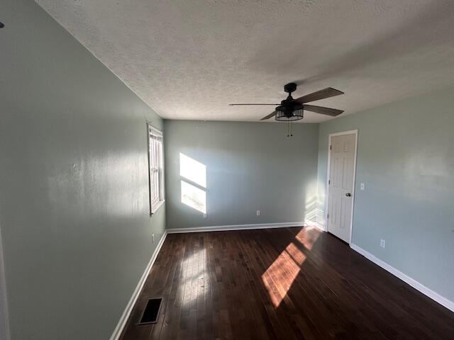 267 West Holly Creek Road Dalton, GA 30721 - Photo 9 of 15 IMG_7830