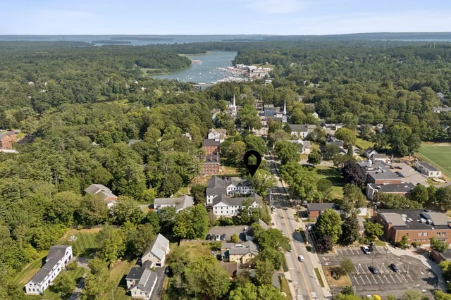 $825,000 | 149 Main Street, Unit 7, Yarmouth, ME 04096
