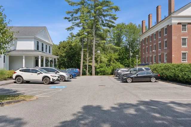 $825,000 | 149 Main Street, Unit 7, Yarmouth, ME 04096
