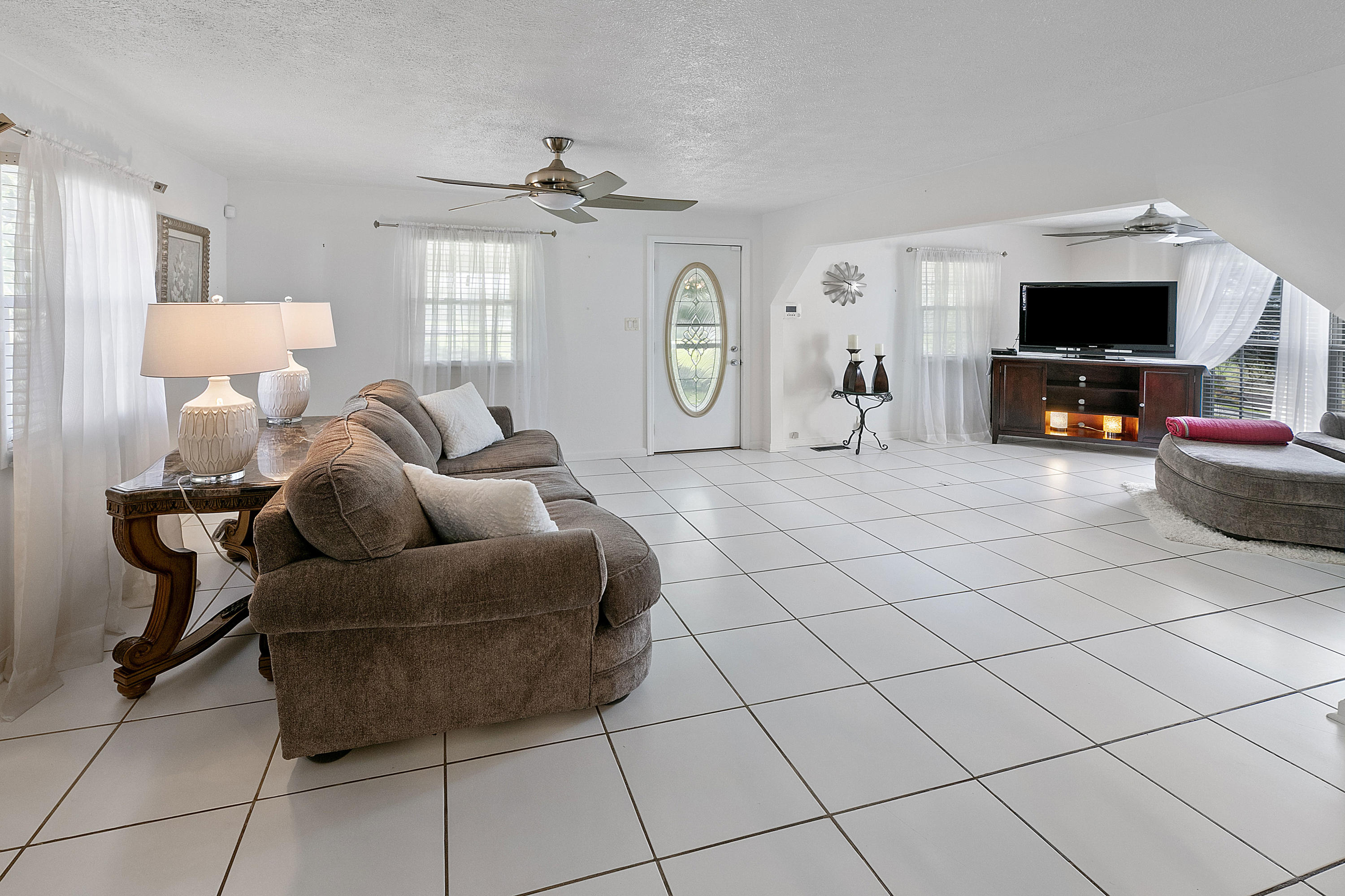 8123 Bell Road Knoxville, TN 37938 - Photo 20 of 20 Open Floor Plan
