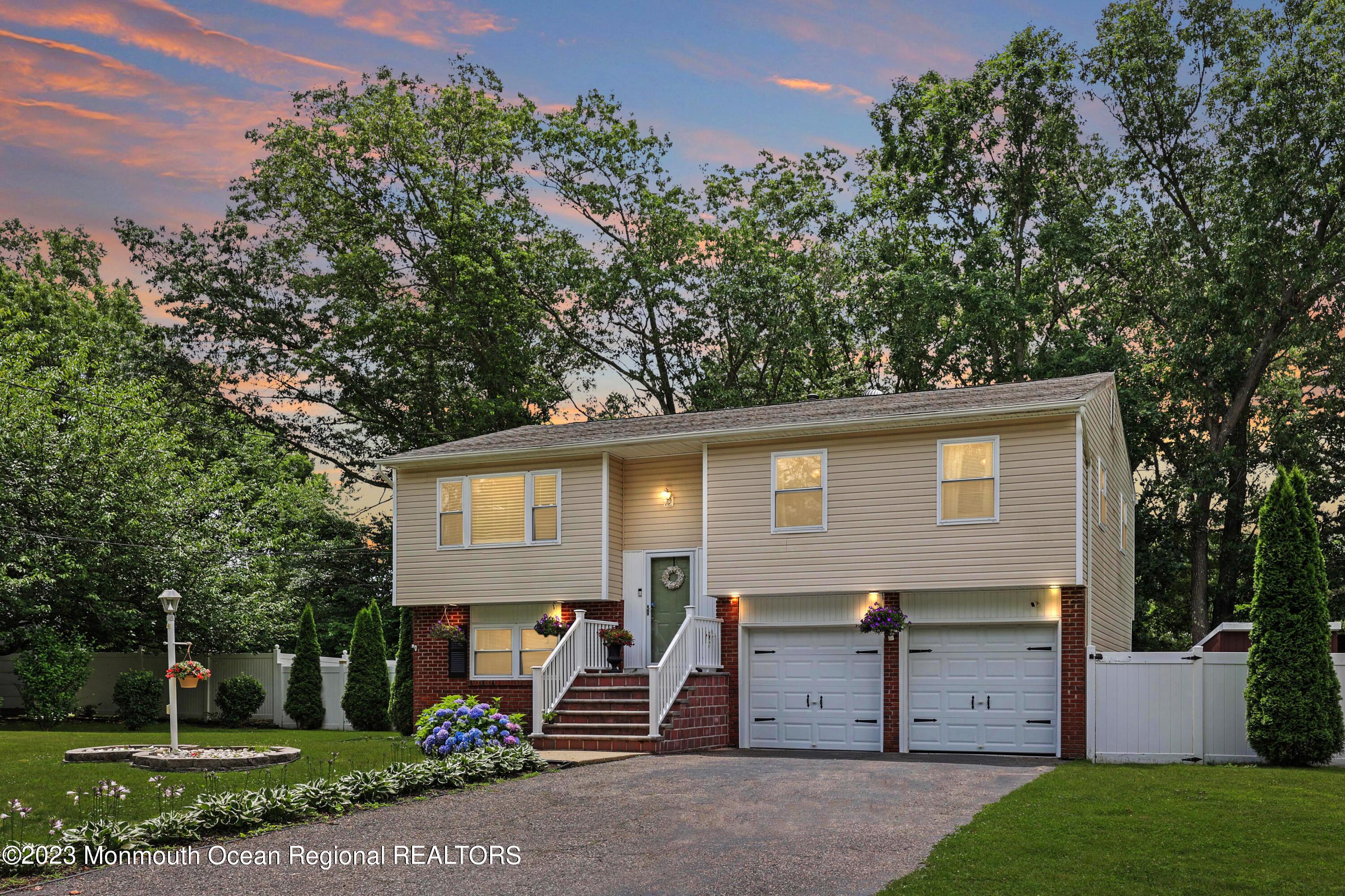 194 Pheasant Drive Bayville, NJ 08721 - Photo 2 of 35 758A1848_49_50_51_52