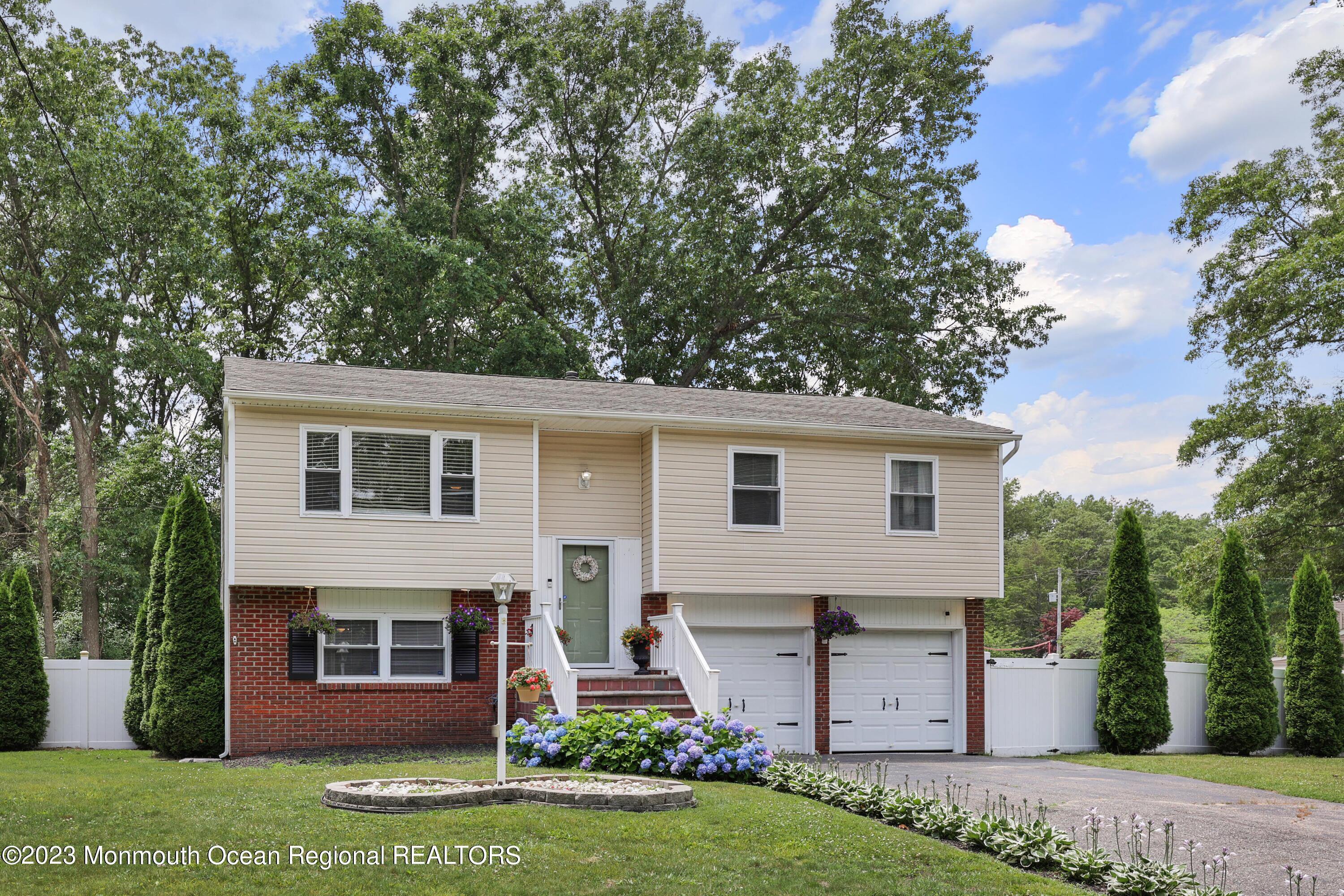 194 Pheasant Drive Bayville, NJ 08721 - Photo 3 of 35 758A1858_59_60_61_62