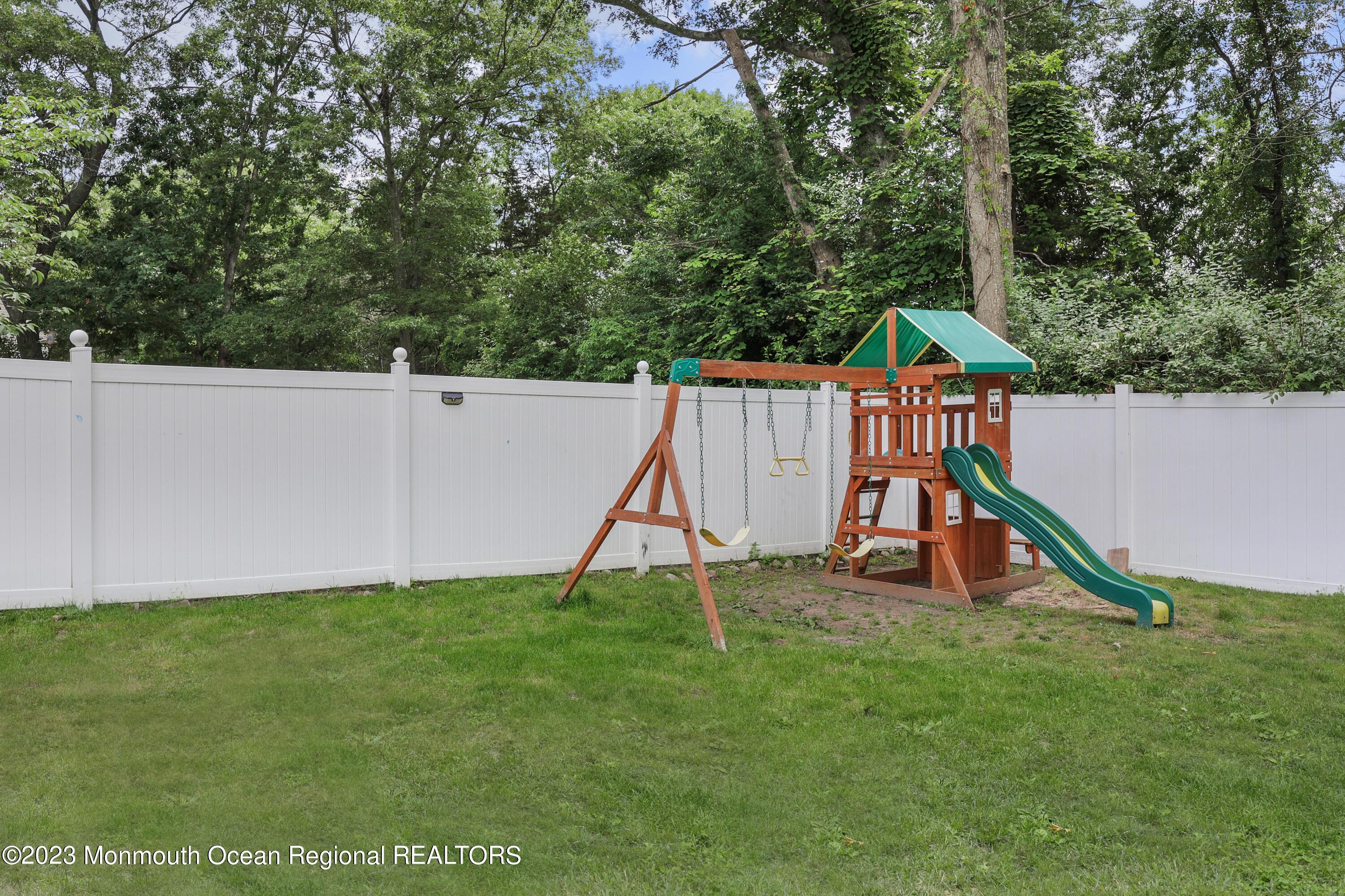 194 Pheasant Drive Bayville, NJ 08721 - Photo 32 of 35 758A1913_4_5_6_7