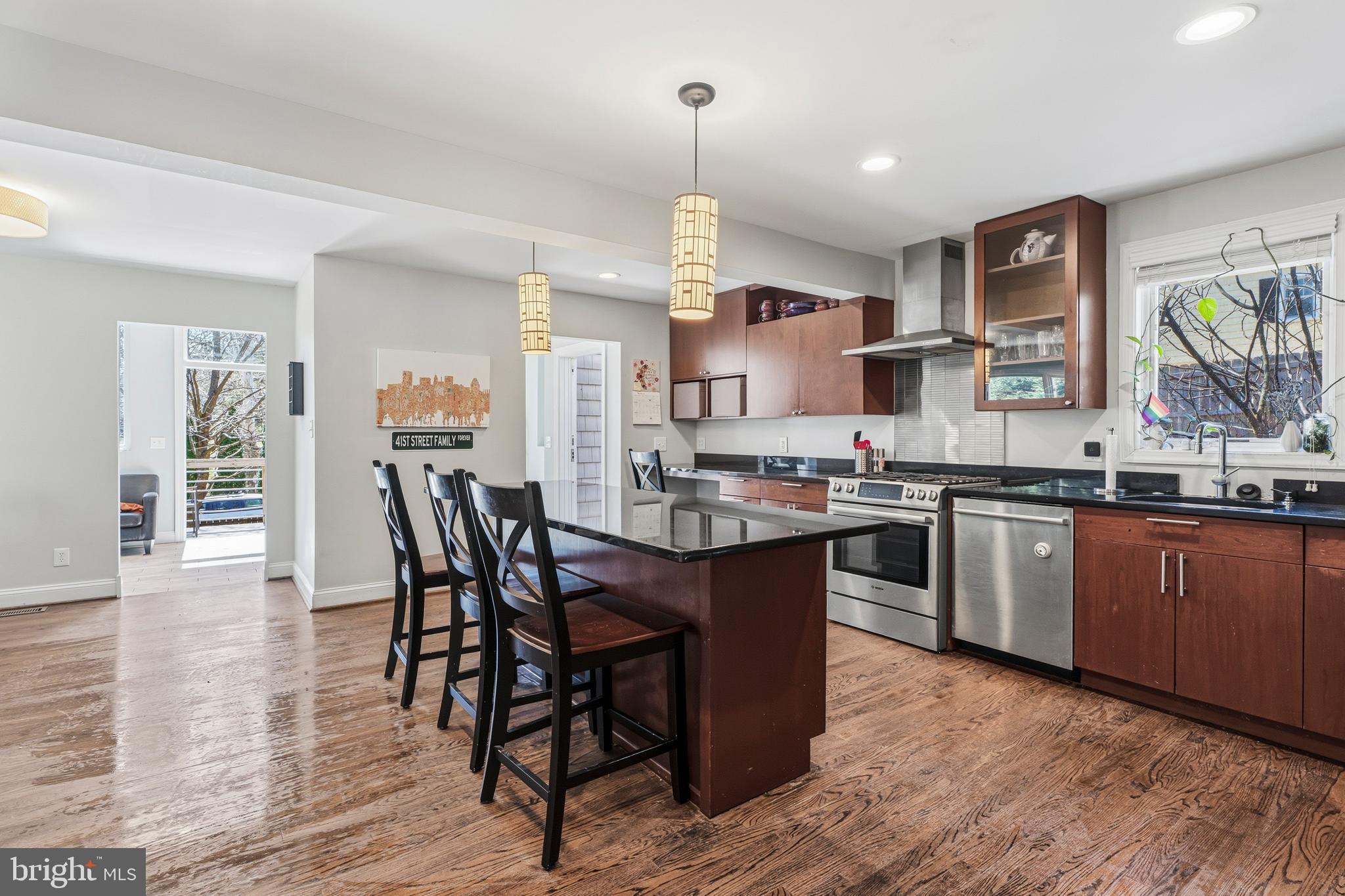 935 Litchfield Road Baltimore, MD 21239 - Photo 8 of 39