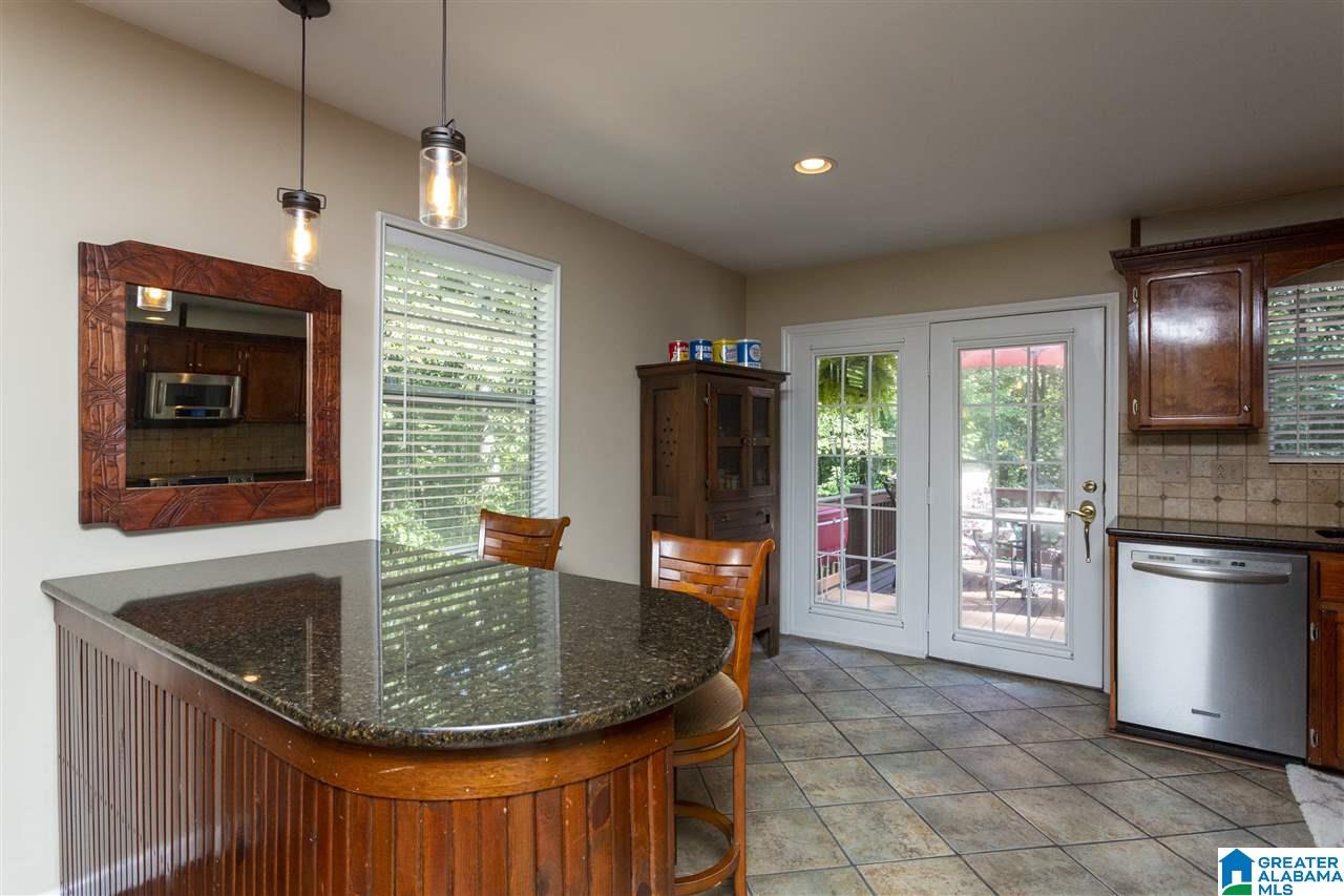 3326 Treehaven Circle Adamsville, AL 35005 - Photo 5 of 48
