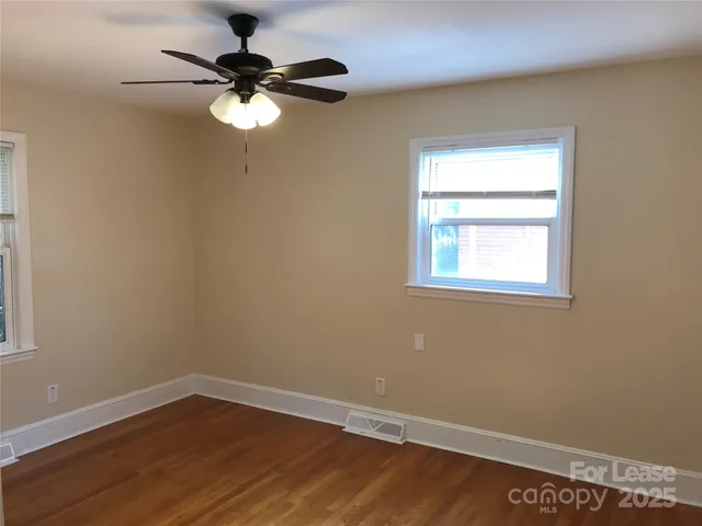 $1,800 | 4820 Amity Place, Charlotte, NC 28212