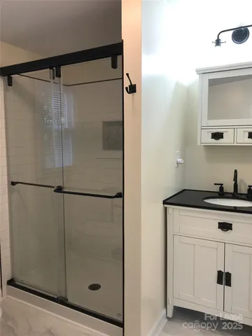 $1,800 | 4820 Amity Place, Charlotte, NC 28212