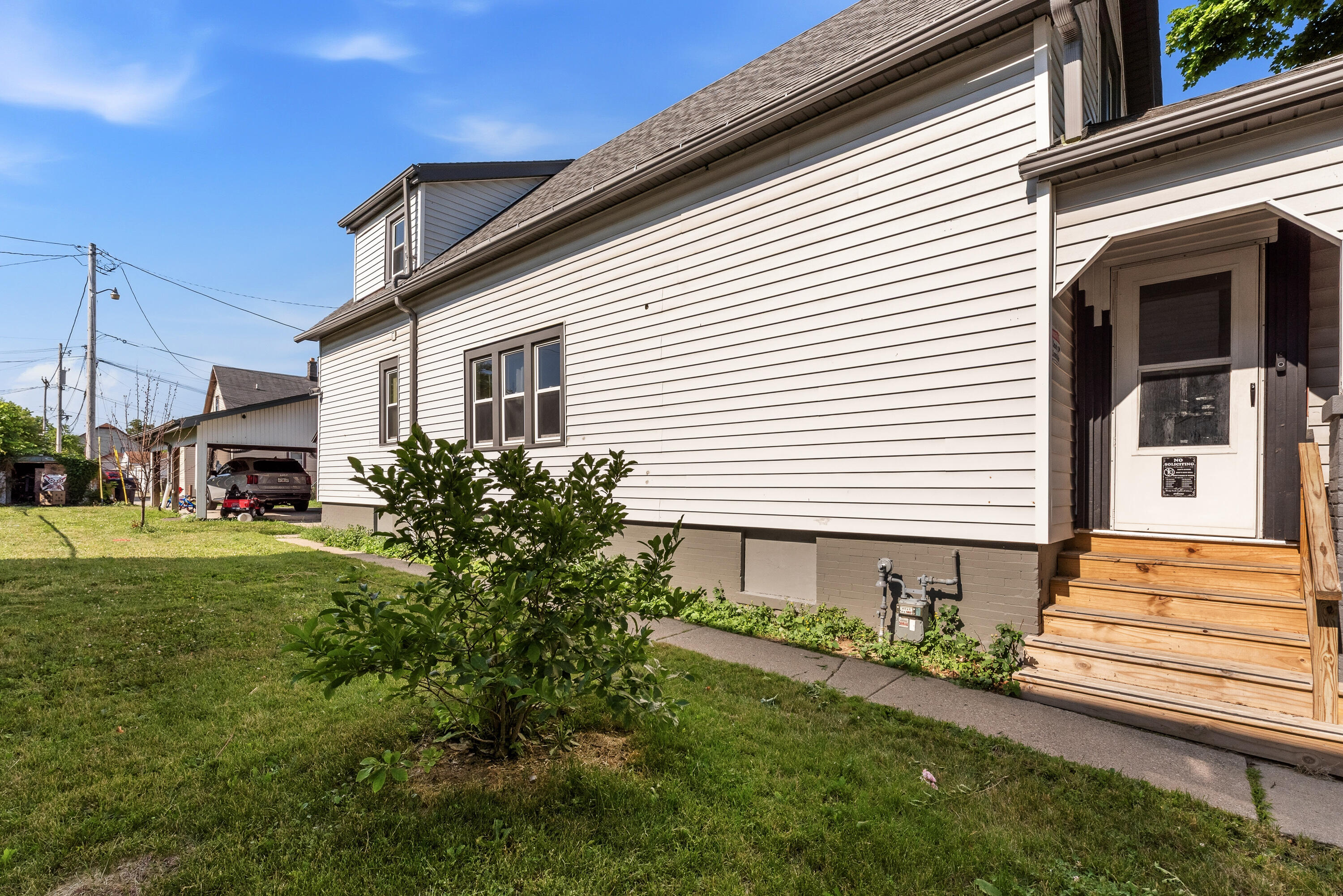 2467 West Cherry Street Milwaukee, WI 53205 - Photo 23 of 25 2467 W Cherry St-23