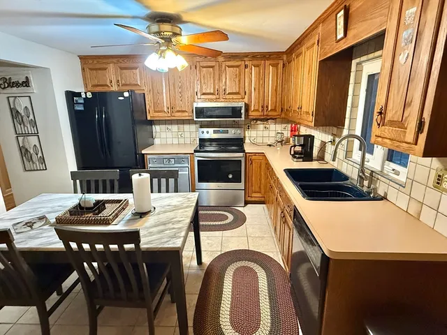 $559,900 | 21 Simmons Avenue, Brockton, MA 02301