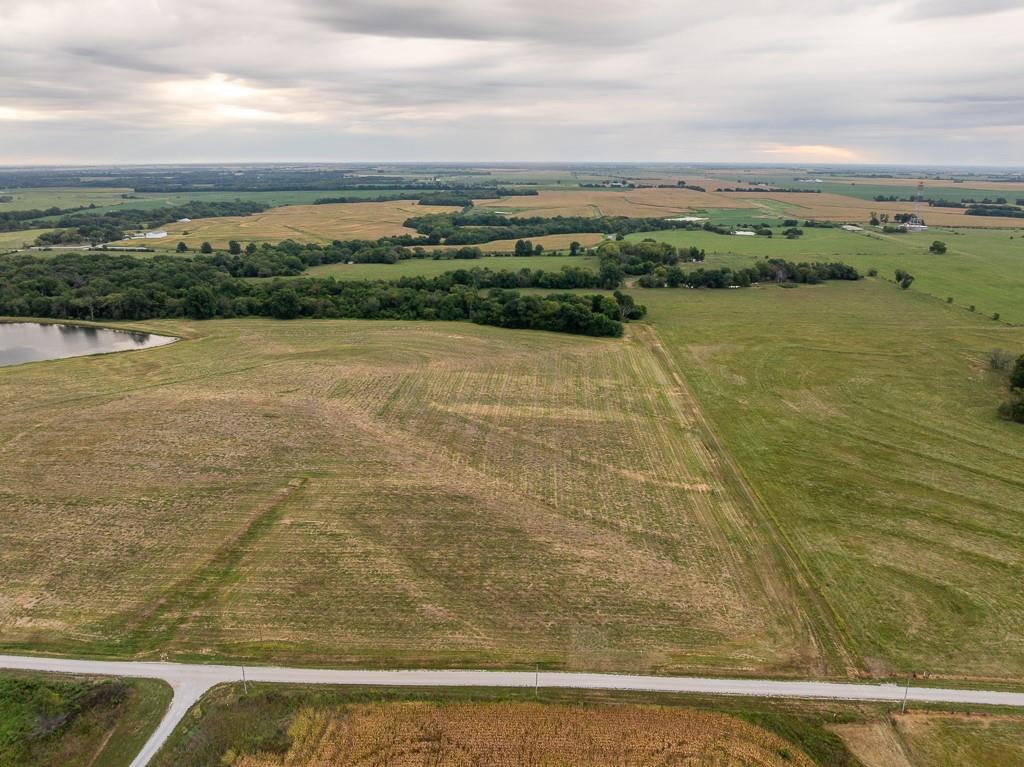 5 Southeast 1151st Road Windsor, MO 65360 - Photo 2 of 29