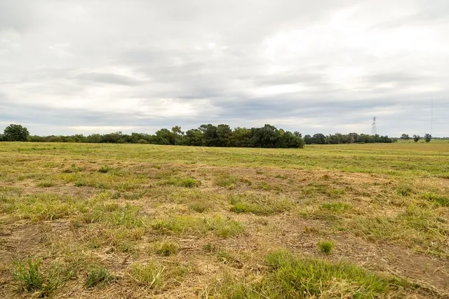 $169,500 | 5 Southeast 1151st Road, Windsor, MO 65360