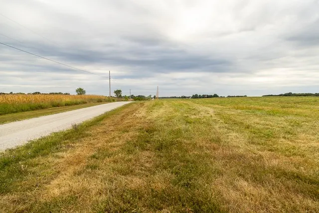 $169,500 | 5 Southeast 1151st Road, Windsor, MO 65360