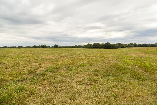 $169,500 | 5 Southeast 1151st Road, Windsor, MO 65360