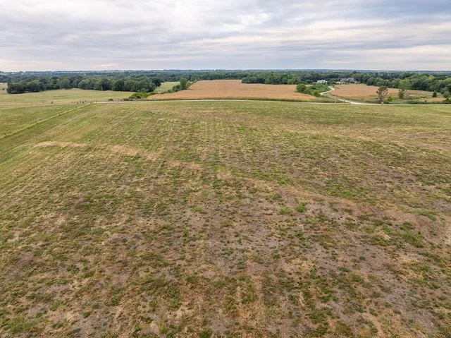 $169,500 | 5 Southeast 1151st Road, Windsor, MO 65360