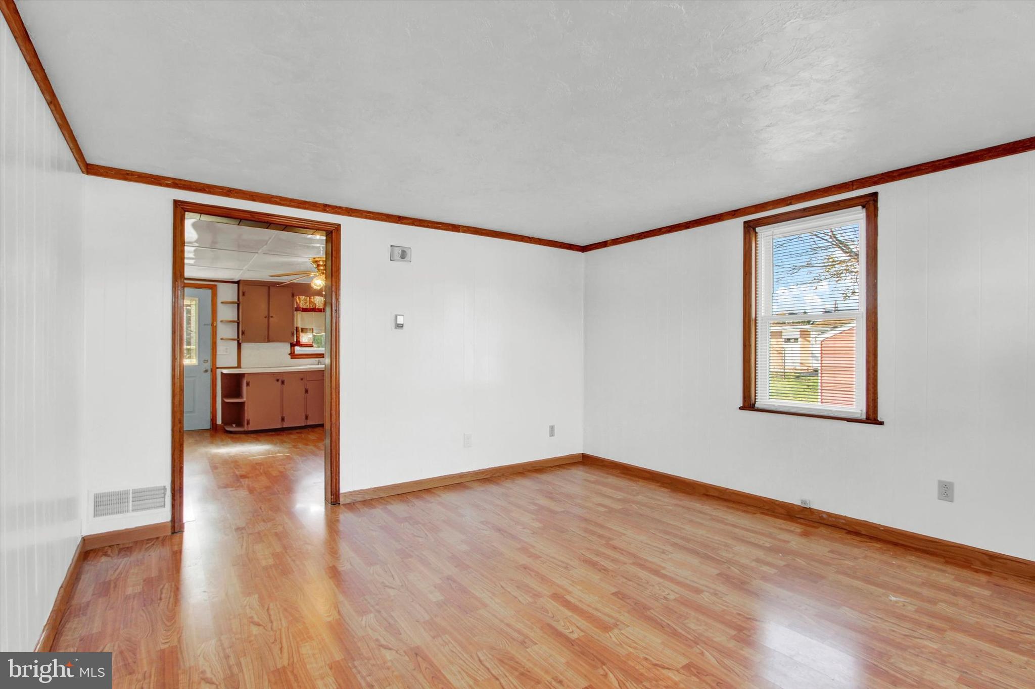 305 Wirt Avenue Hanover, PA 17331 - Photo 6 of 16