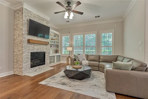 $475,000 | 18535 West Laura Shore Drive, Cypress, TX 77433