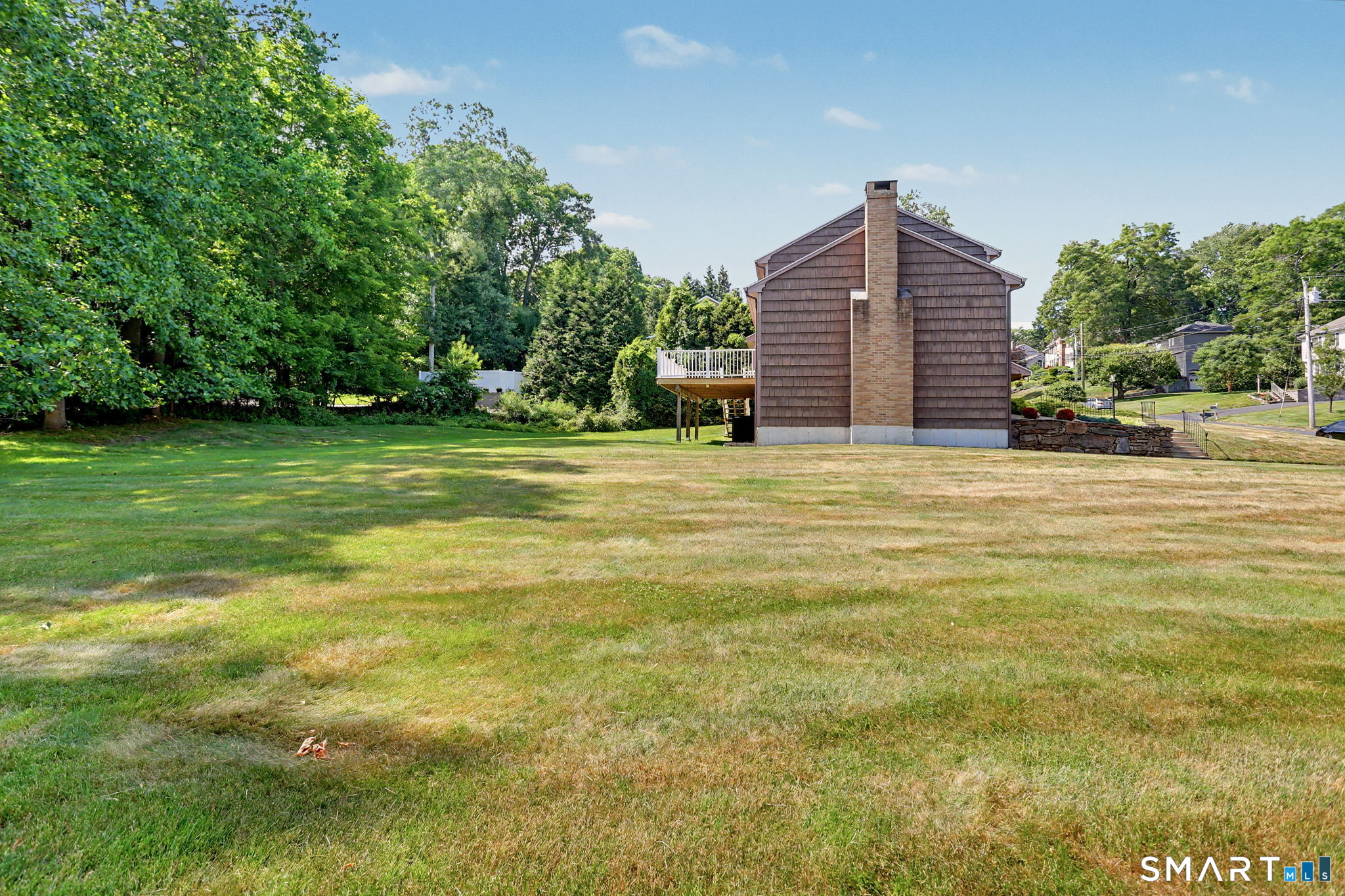 15 Wedgewood Road Trumbull, CT 06611 - Photo 30 of 40