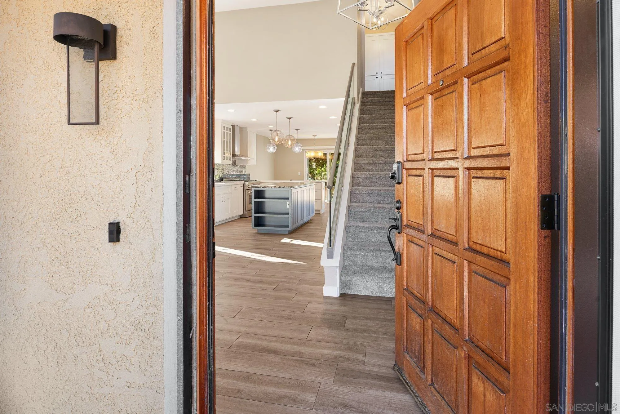 14274 Woodcreek Road Poway, CA 92064 - Photo 6 of 57 Gallery Image 6