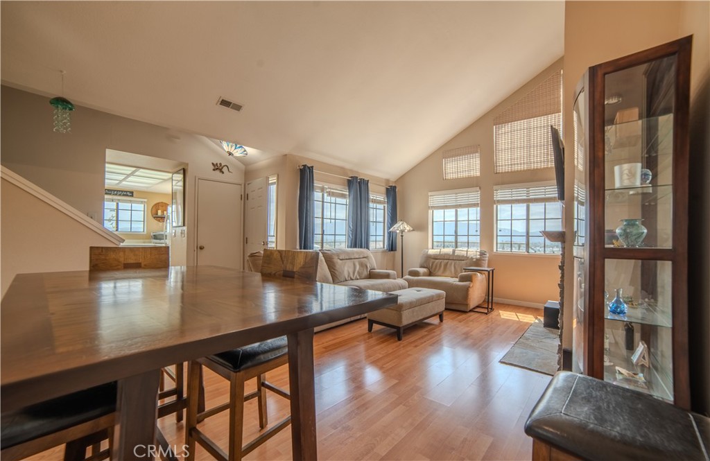 539 Elk Ridge Way San Jose, CA 95136 - Photo 3 of 20