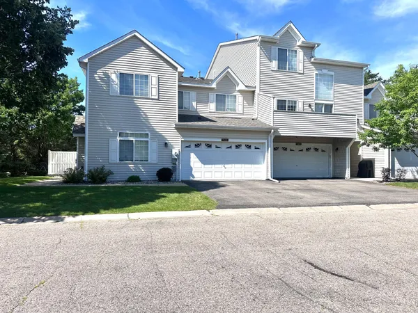 $2,200 | 9410 Marshall Road, Eden Prairie, MN 55347