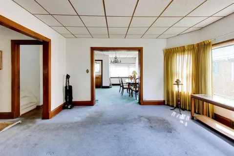 $225,000 | 411 South 16th Avenue, Maywood, IL 60153
