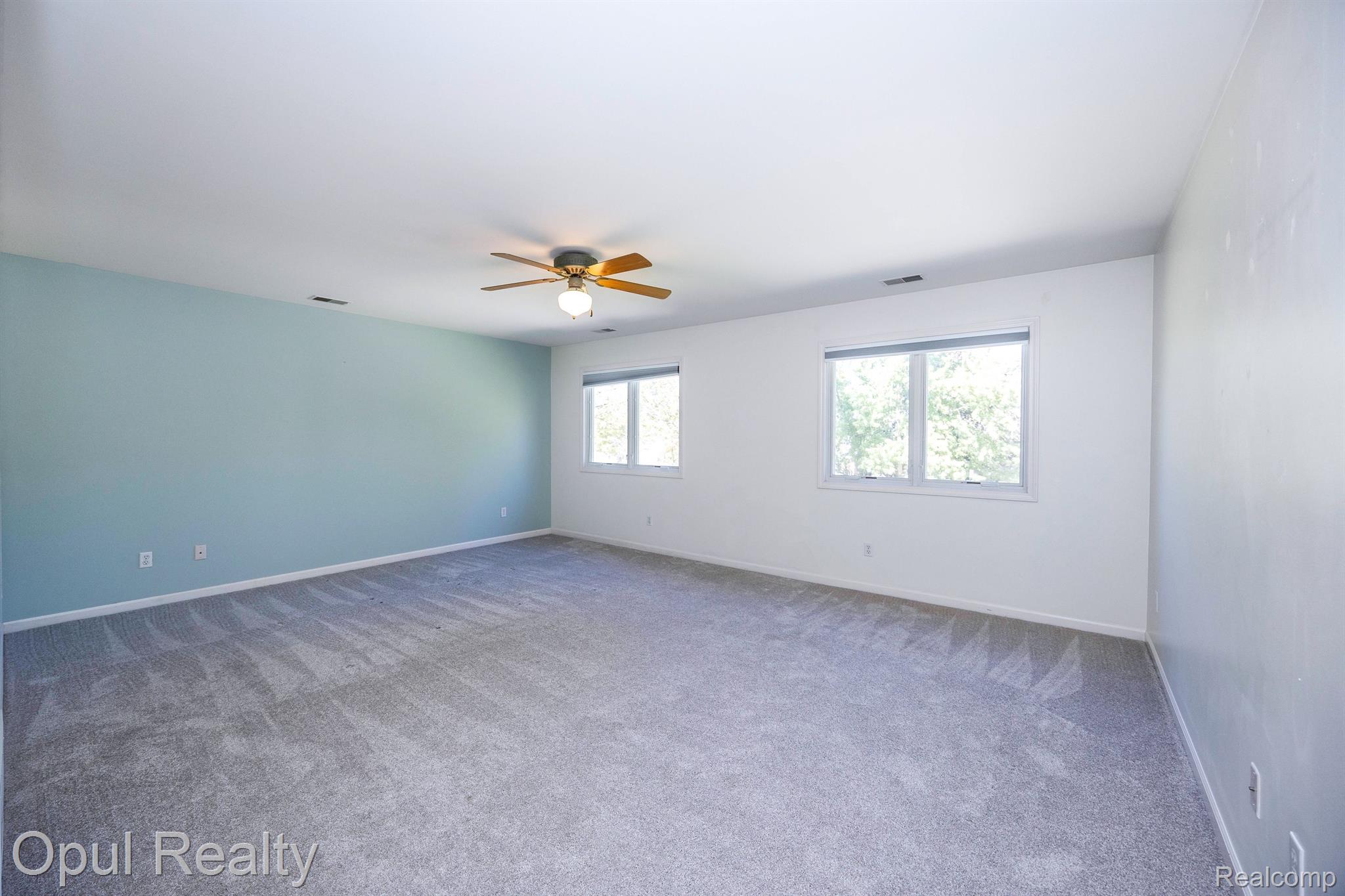 8469 Concord Road Grosse Ile, MI 48138 - Photo 17 of 31