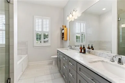 $459,000 | 5216 Paris Avenue, New Orleans, LA 70122