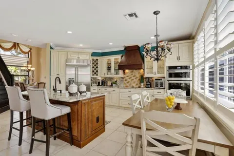 $899,988 | 5340 Northwest 103rd Way, Coral Springs, FL 33076