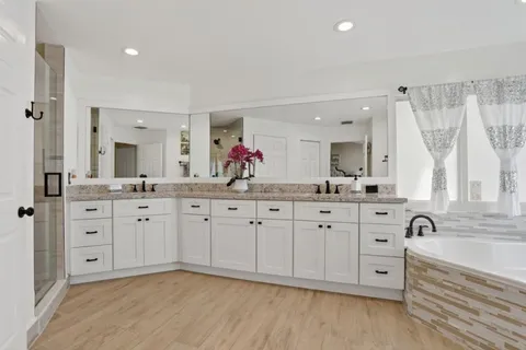 $899,988 | 5340 Northwest 103rd Way, Coral Springs, FL 33076