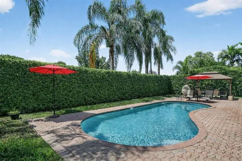 $899,988 | 5340 Northwest 103rd Way, Coral Springs, FL 33076