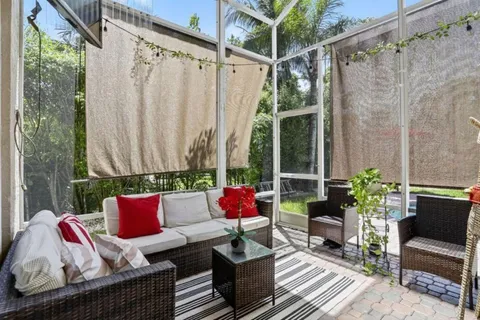 $899,988 | 5340 Northwest 103rd Way, Coral Springs, FL 33076