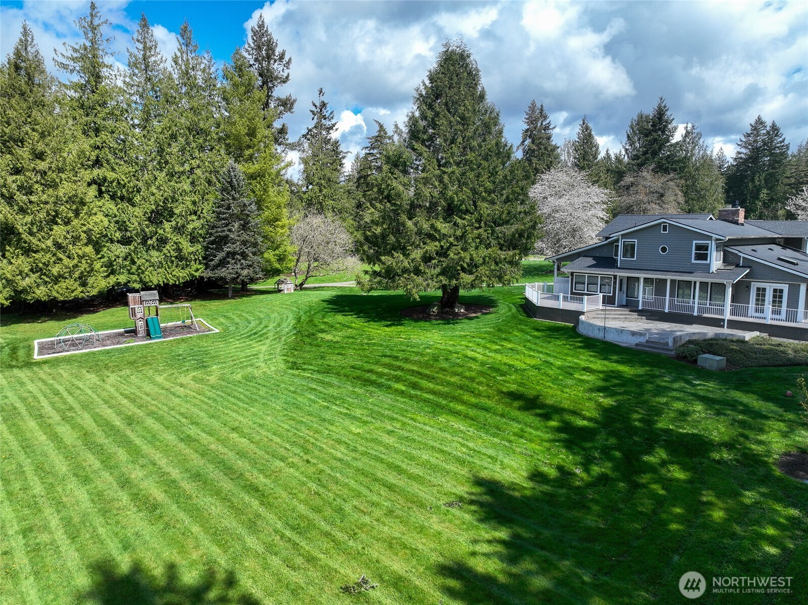 23655 Bulson Road Mount Vernon, WA 98274 - Photo 8 of 40 Gallery Image 8