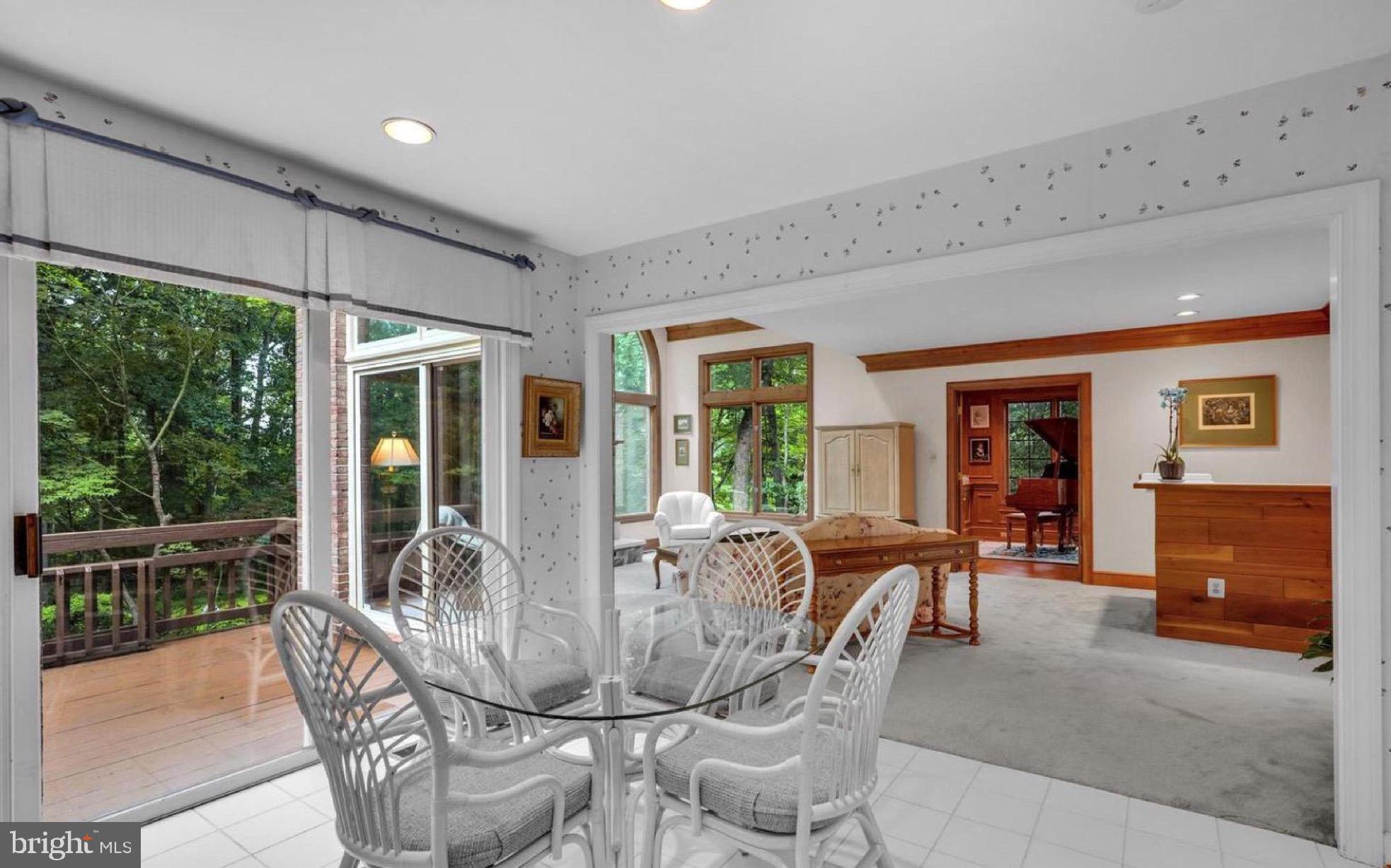 10700 Hunters Run Court Vienna, VA 22181 - Photo 11 of 58