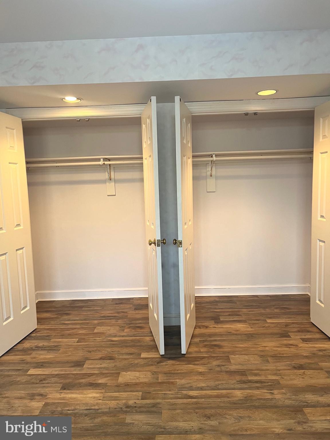 10700 Hunters Run Court Vienna, VA 22181 - Photo 40 of 58