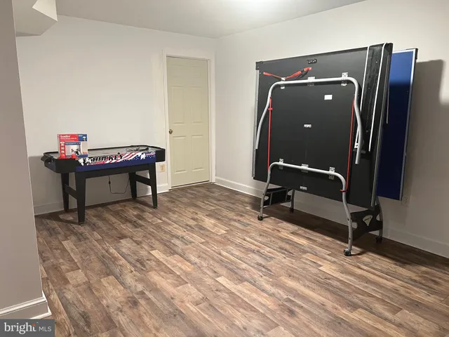 $5,990 | 10700 Hunters Run Court, Vienna, VA 22181