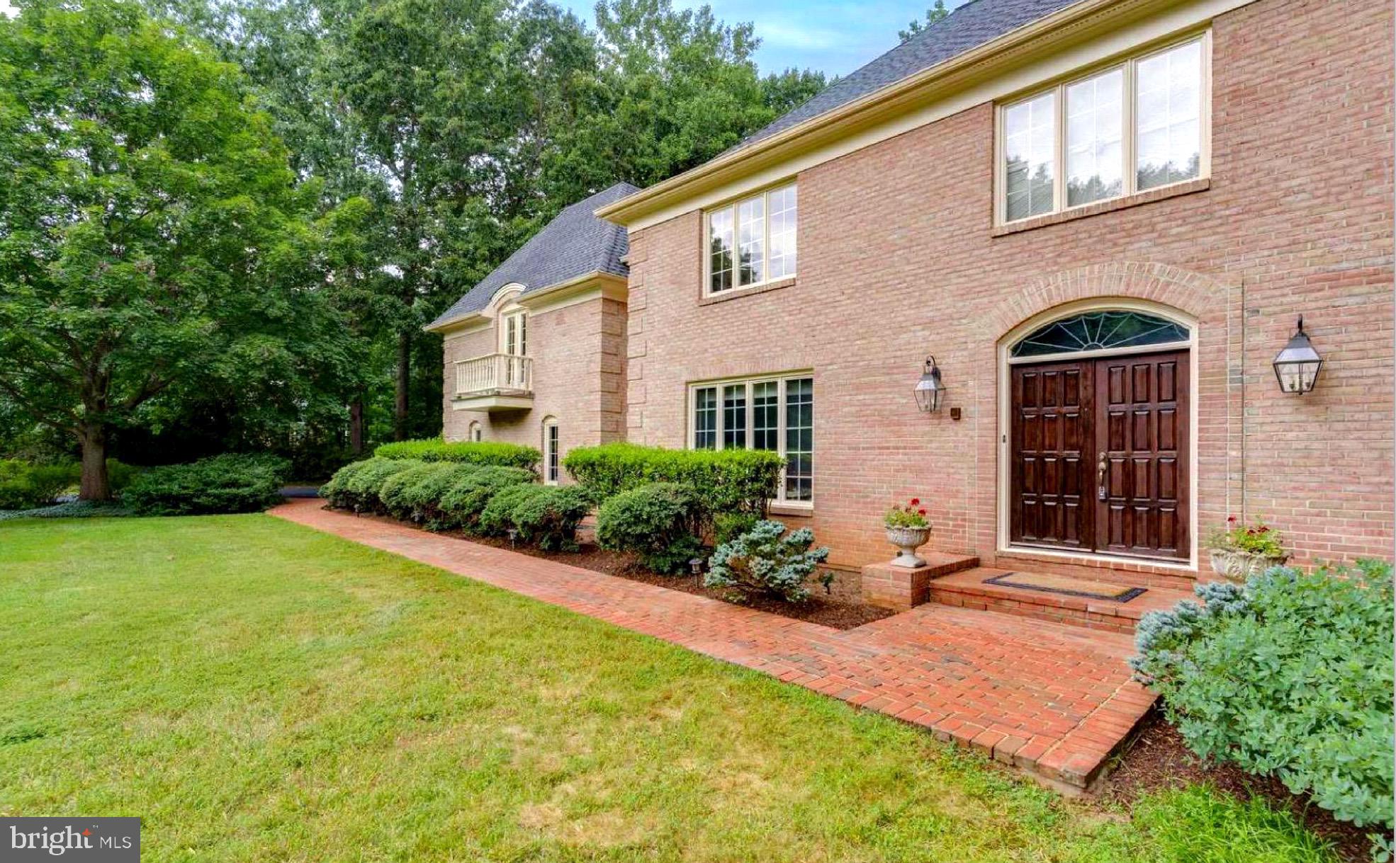 10700 Hunters Run Court Vienna, VA 22181 - Photo 51 of 58