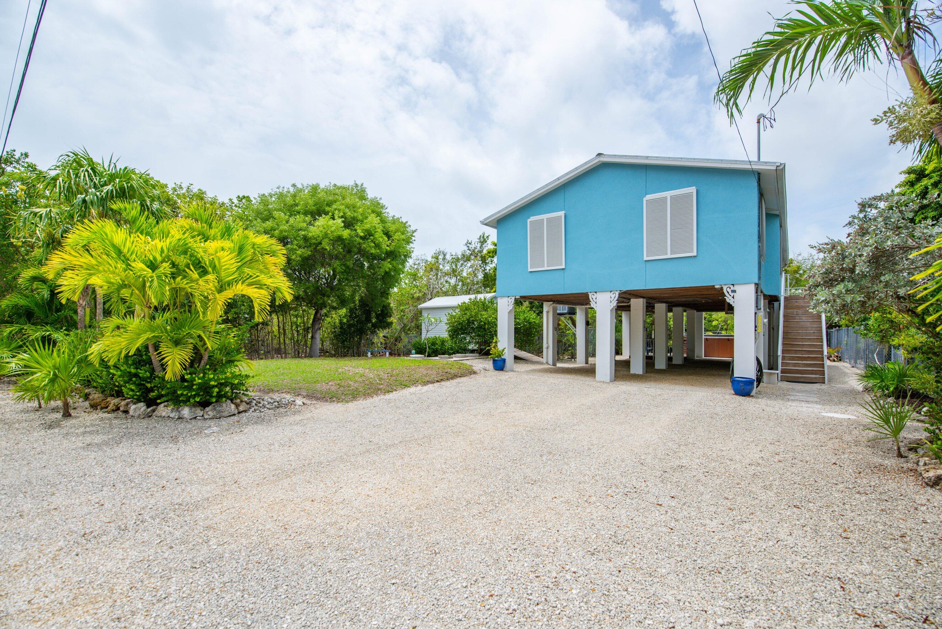 28212 Gato Road Summerland Key, FL 33042 - Photo 17 of 35 030-28212GatoRoad-LTK Front pic