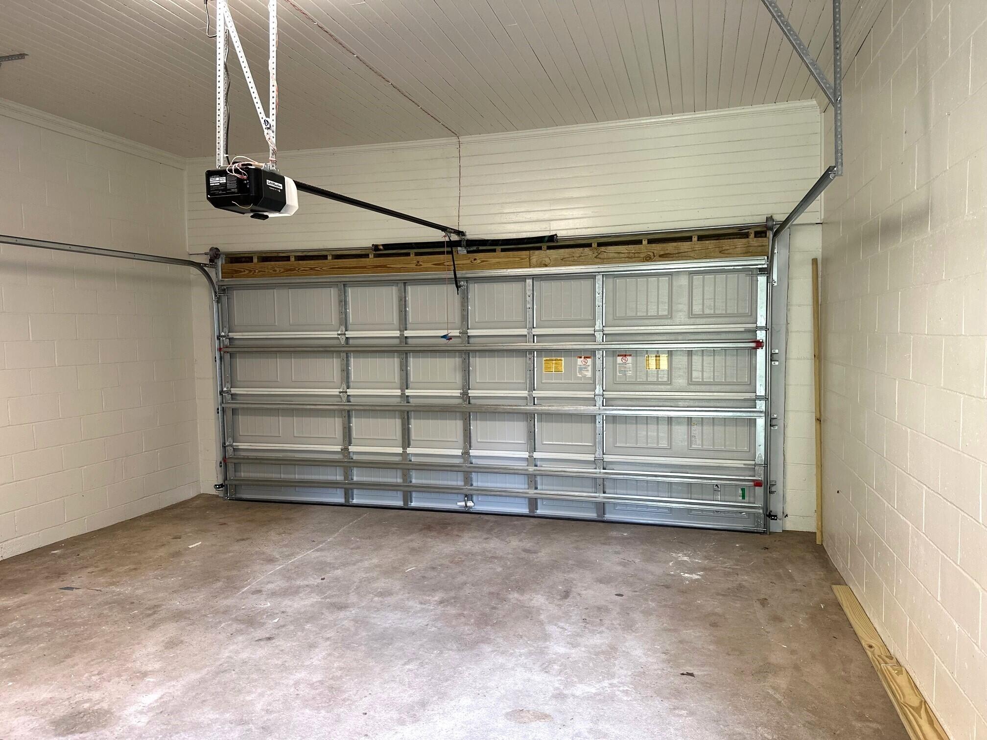 303 Schoolhouse Road Dorchester, SC 29437 - Photo 32 of 35 Garage Inside