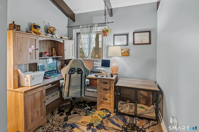 $449,900 | 39 Inchcliffe Drive, Ledyard, CT 06335