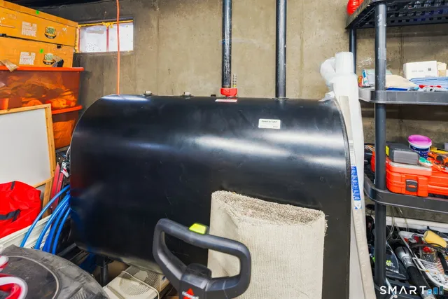 $449,900 | 39 Inchcliffe Drive, Ledyard, CT 06335