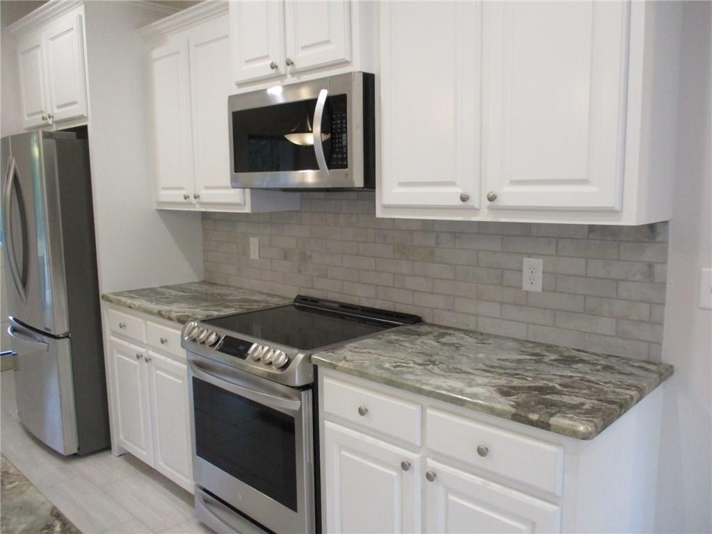 273 Crossover Road Pineville, LA 71360 - Photo 7 of 14 Gallery Image 7