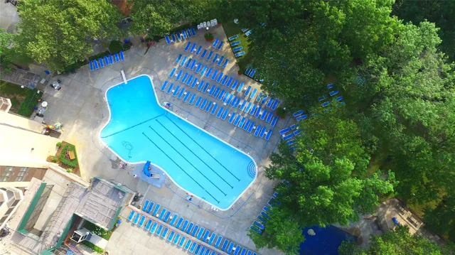 $375,000 | 17-85 215th Street, Unit 4B | Bay Terrace