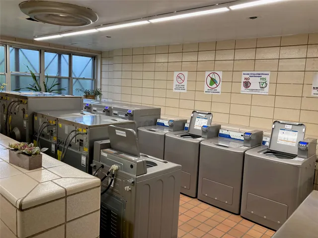 $375,000 | 17-85 215th Street, Unit 4B | Bay Terrace