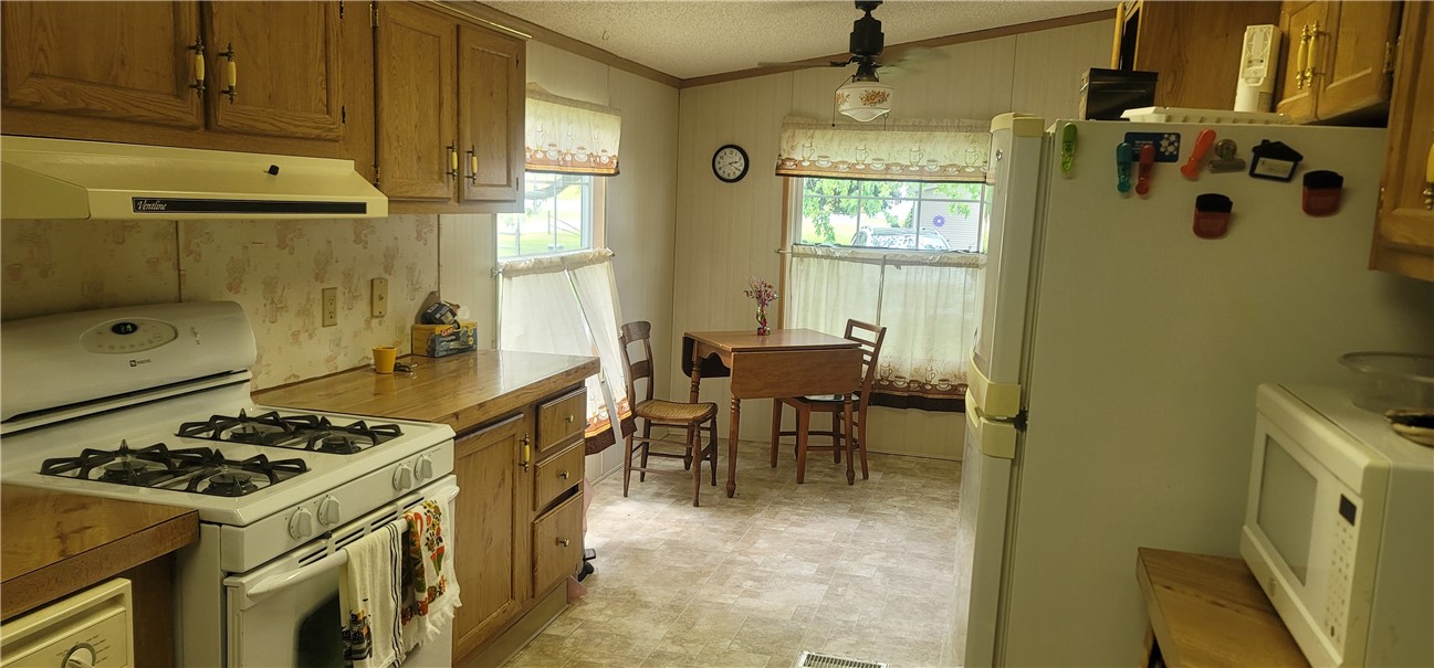 1779 Ross Road Arcadia, NY 14489 - Photo 12 of 26